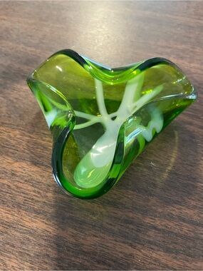 Murano Green and White Hand-Blown Glass Bowl/ashtray